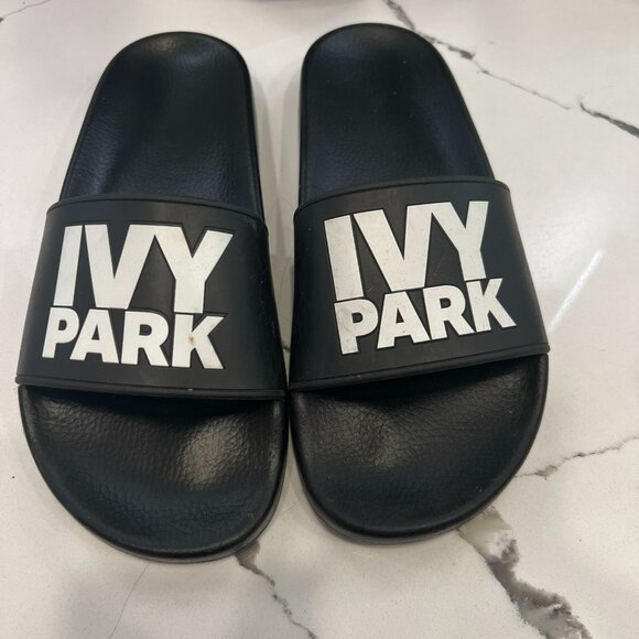 Ivy Park Pool Slides - Black - Picture 1 of 4